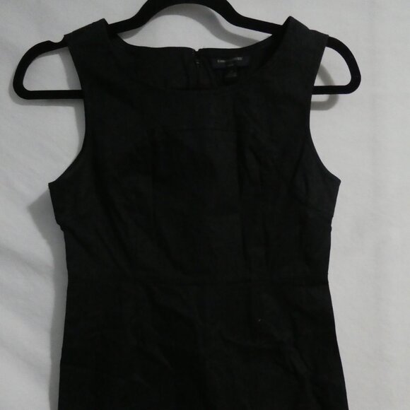 BANANA REPUBLIC PETITE | 2P | Black Sleeveless Dress | Zip-Up Back Closure - Picture 6 of 16